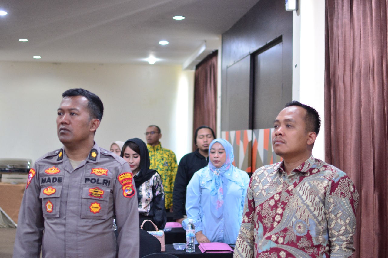 Foto Ketua Bawaslu Kabupaten Pringsewu Hadiri Rakor & Sosialisasi Peraturan KPU No 8 Tahun 2024 Tentang Pencalonan Kepala Daerah