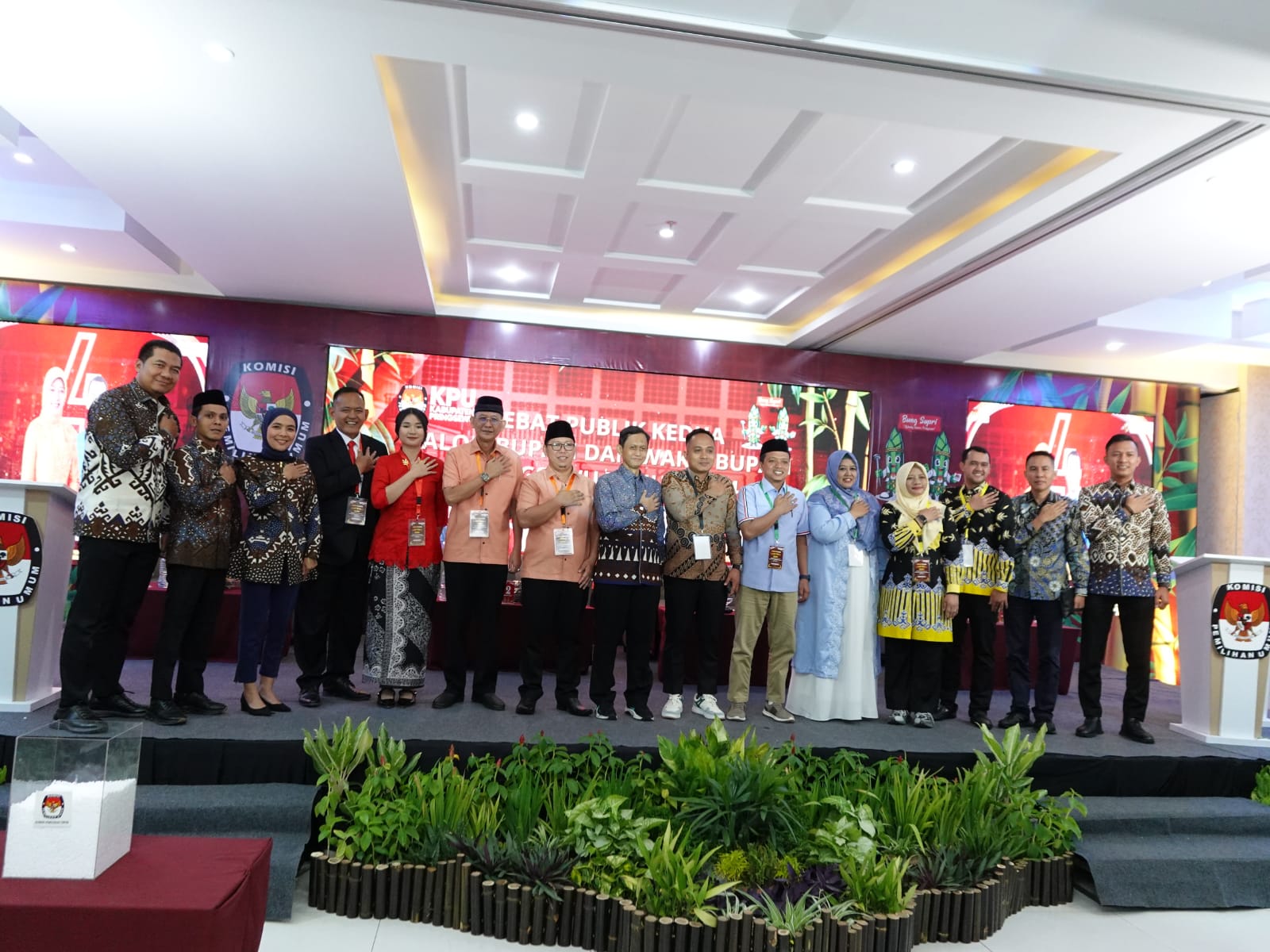 Bawaslu Pringsewu Lakukan pengawasan terhadap debat publik kedua pasangan calon Bupati dan Wakil Bupati Kabupaten Pringsewu Tahun 2024