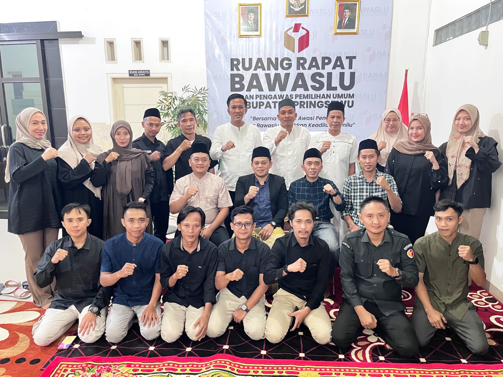 Hangatkan Kebersamaan, Bawaslu Pringsewu Gelar Buka Puasa Bersama