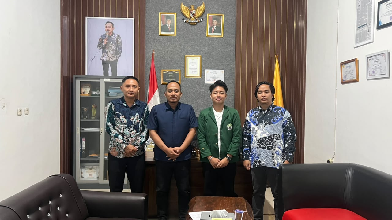 Bawaslu Pringsewu Terima Mahasiswa UIN Raden Intan Lampung untuk Penelitian