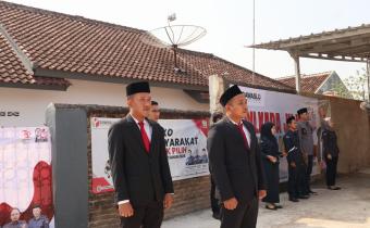Bawaslu Pringsewu Gelar Upacara Bendera Hari Kemerdekaan Republik Indonesia yang ke-79