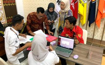 Hari Terakhir Pendaftaran, Bawaslu Pringsewu Awasi Ketat Proses Pendaftaran Pasangan Calon Bupati dan Wakil Bupati Pringsewu