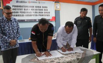 Penandatanganan nota kesepahaman (MoU) Bawaslu Pringsewu menjalin kerja sama strategis dengan Institut Bakti Nusantara (IBN) Pringsewu dalam rangka pengembangan program pengawasan partisipatif serta implementasi Tri Dharma Perguruan Tinggi.