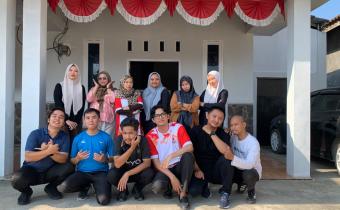 Bawaslu Kabupaten Pringsewu Laksanakan Program Jumat Sehati Melalui Senam Pagi Bersama